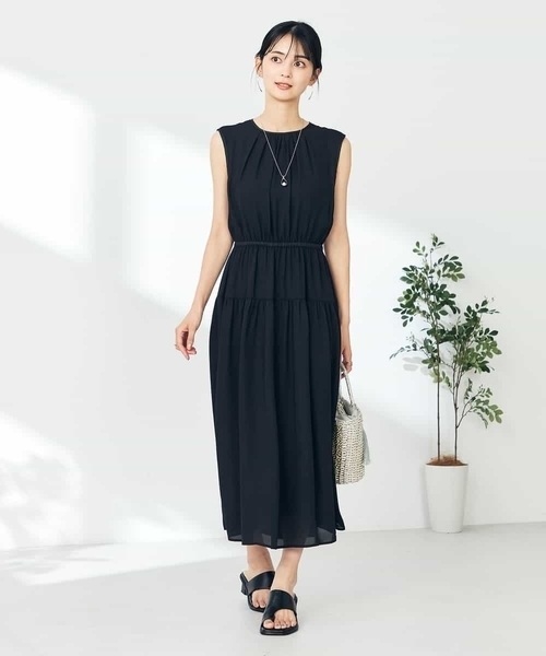 a.v.v(アーヴェヴェ)の「配色パイピング切り替えワンピース(ワンピース・レディース・アイボリー/ブラック・36/40/38/42)」の11枚目の写真