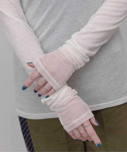 Eimee Law(エイミーロウ)の「テンセルウール シアーリブトップス(Tシャツ/カットソー・レディース・ライトグレー/モカ/ライトピンク/ブラック/アイボリー・FREE)」の13枚目の写真