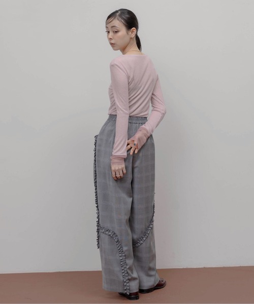 Eimee Law(エイミーロウ)の「テンセルウール シアーリブトップス(Tシャツ/カットソー・レディース・ライトグレー/モカ/ライトピンク/ブラック/アイボリー・FREE)」の21枚目の写真