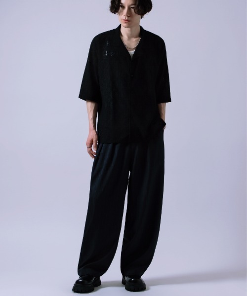 Crownor（クラウノアー）の「ダブルタック ストライプ カーブパンツ（スラックス・メンズ・チャコール/ネイビー・MEDIUM/LARGE）」の17枚目の写真