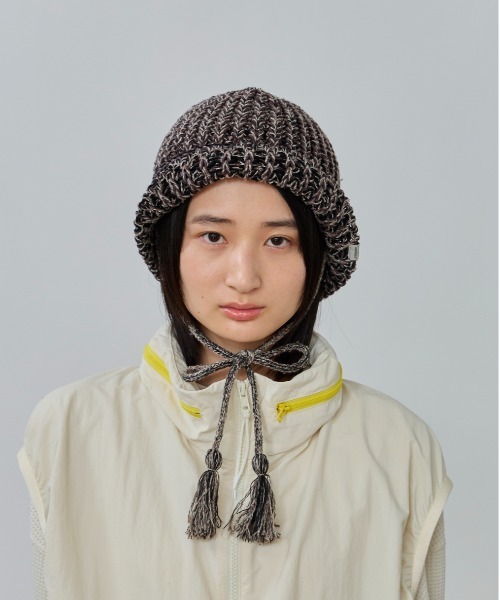 OVERRIDE（オーバーライド）の「OVERRIDE  KNIT BALLOON CLOCHE HAT SGP / オーバーライド（ハット・レディース・イエロー/ブルー/ブラック・57~59cm）」の7枚目の写真