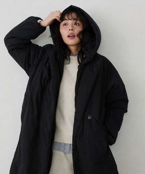 中綿フーディーロングコート