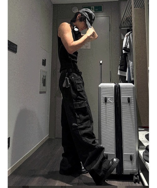 COSYHARU（コシハル）の「ブラックデニムウォッシュドダメージキャップ（キャップ・メンズ・ブラック系2/ブラック系1・FREE）」の7枚目の写真