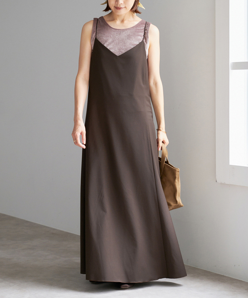 IENA（イエナ）の「トロピカルWOOL キャミソールワンピース（ワンピース・レディース・ブラウン/チャコールグレー・38/36）」の19枚目の写真