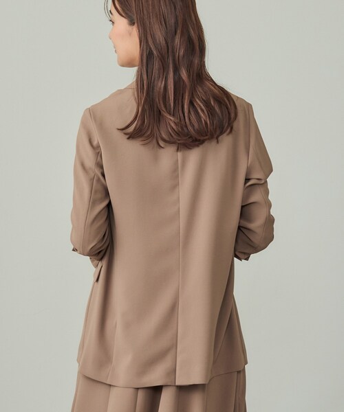 INDIVI（インディヴィ）の「【軽く羽織れる！】ダブルジャケット（テーラードジャケット・レディース・ブラウン系/ブラック/ダークグレー・40/38/36/15 /13/05/03/19）」の10枚目の写真