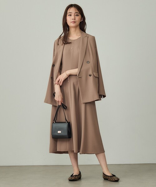 INDIVI（インディヴィ）の「【軽く羽織れる！】ダブルジャケット（テーラードジャケット・レディース・ブラウン系/ブラック/ダークグレー・40/38/36/15 /13/05/03/19）」の11枚目の写真