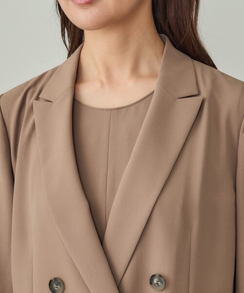 INDIVI（インディヴィ）の「【軽く羽織れる！】ダブルジャケット（テーラードジャケット・レディース・ブラウン系/ブラック/ダークグレー・40/38/36/15 /13/05/03/19）」の16枚目の写真