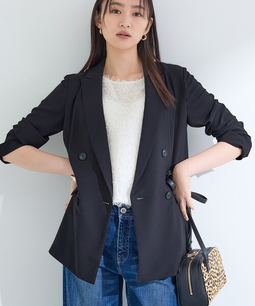INDIVI(インディヴィ)の「【軽く羽織れる!】ダブルジャケット(テーラードジャケット・レディース・ブラウン系/ブラック/ダークグレー・40/38/36/15 /13/05/03/19)」の8枚目の写真