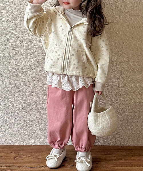 aimoha（アイモハ）の「【aimoha-KIDS-】花柄レースフリルパーカー（パーカー・キッズ・ライトベージュ・130/110/100/90/120）」の4枚目の写真