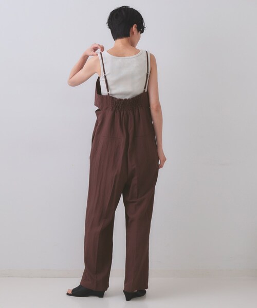 OPAQUE.CLIP（オペークドットクリップ）の「《STORY掲載》サイドオープンカットサロペット【洗える】（サロペット/オーバーオール・レディース・ブラック/ダークブラウン・38/40）」の13枚目の写真