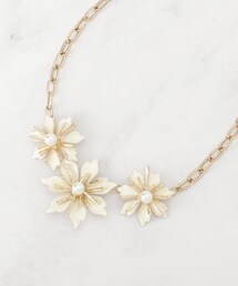Sunauna（スーナウーナ）の「【フェイクパール付】フラワーモチーフショートネックレス（ネックレス）」