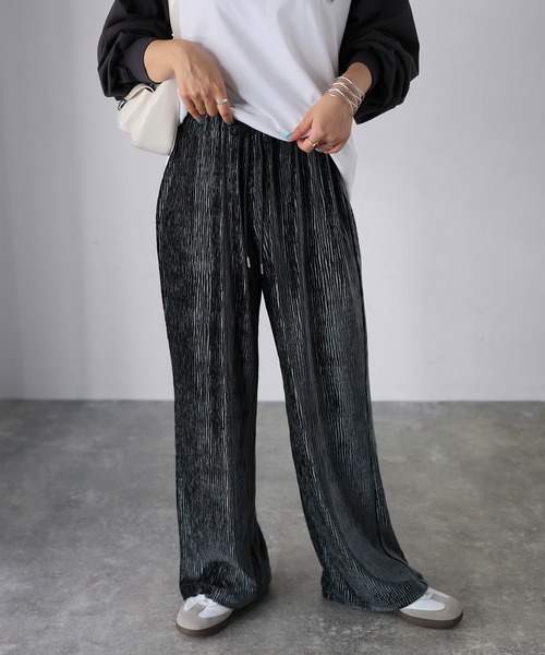 Riberry（リベリー）の「ベロアプリーツウエストシャーリングパンツ（その他パンツ・レディース・チャコールグレー/ブラウン/ベージュ・MEDIUM）」の20枚目の写真