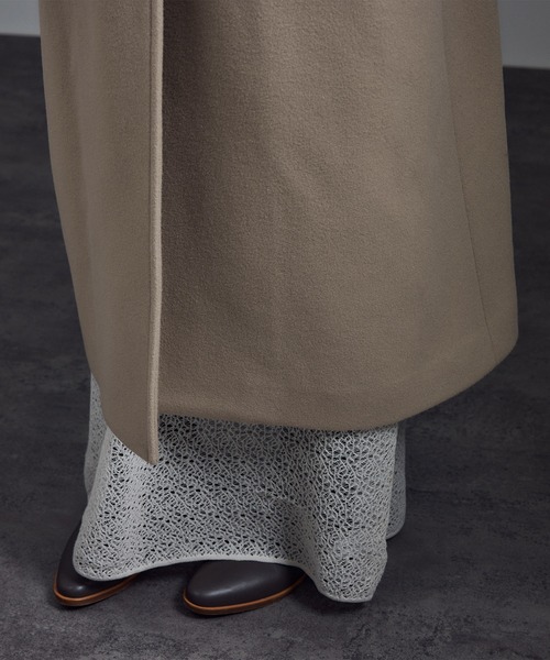 SALON adam et rope'（サロン アダム エ ロペ）の「【WEB限定】MANTECOウールバルマカンコート（ステンカラーコート・レディース・カーキ/ブラック/ベージュ系その他・FREE）」の11枚目の写真