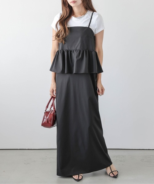 AMELY(エミリー)の「ペプラムデザインキャミワンピース(ワンピース・レディース・ベージュ/ブラック/アイボリー・フリー)」の8枚目の写真