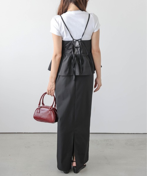 AMELY(エミリー)の「ペプラムデザインキャミワンピース(ワンピース・レディース・ベージュ/ブラック/アイボリー・フリー)」の9枚目の写真
