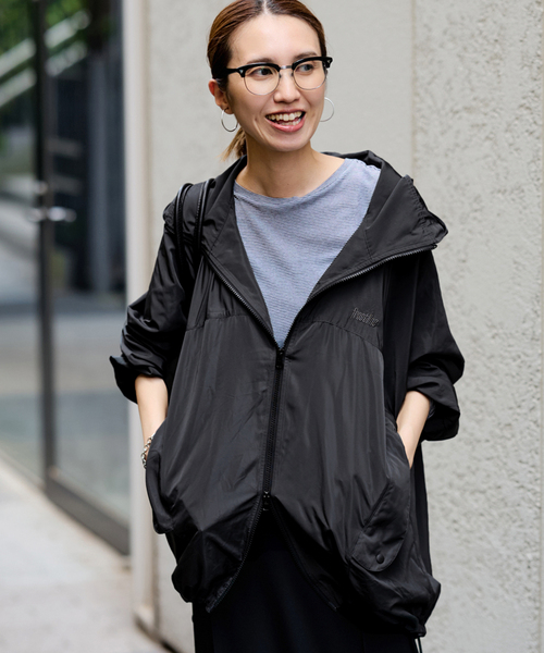 FRAMeWORK（フレームワーク）の「≪追加≫FROSTLINE 別注ライトマウンテンパーカー（マウンテンパーカー・レディース・ブラウン/ベージュ/ブラック・FREE）」の8枚目の写真