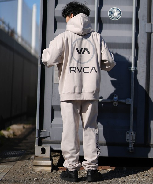 RVCA（ルーカ）の「RVCA/ルーカ REFRECTIVE WRWB LOGO HD パーカー BF042-P02（パーカー・メンズ・カーキブラウン/ストーン/ブラック・L/M/XL）」の9枚目の写真