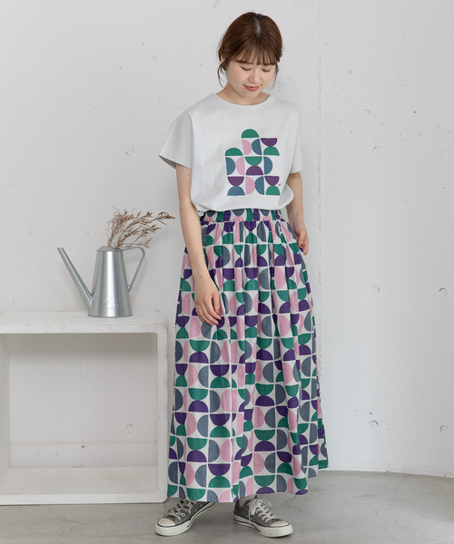POU DOU DOU(プードゥドゥ)の「<made in INDIA>Art motif print タックギャザースカート(スカート・レディース・ピンク/ブルー・M)」の6枚目の写真