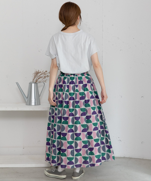 POU DOU DOU(プードゥドゥ)の「<made in INDIA>Art motif print タックギャザースカート(スカート・レディース・ピンク/ブルー・M)」の8枚目の写真