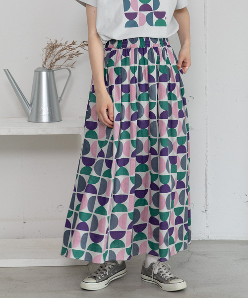 POU DOU DOU(プードゥドゥ)の「<made in INDIA>Art motif print タックギャザースカート(スカート・レディース・ピンク/ブルー・M)」の9枚目の写真
