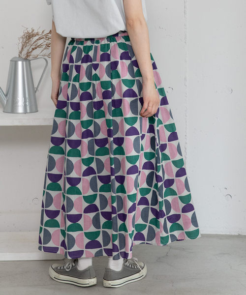 POU DOU DOU(プードゥドゥ)の「<made in INDIA>Art motif print タックギャザースカート(スカート・レディース・ピンク/ブルー・M)」の12枚目の写真