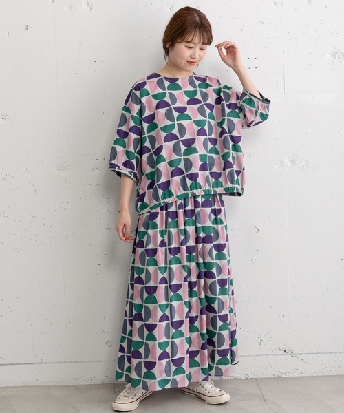 POU DOU DOU(プードゥドゥ)の「<made in INDIA>Art motif print タックギャザースカート(スカート・レディース・ピンク/ブルー・M)」の20枚目の写真
