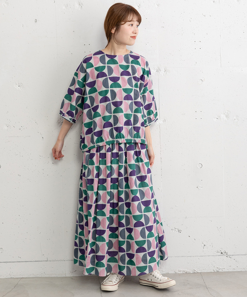 POU DOU DOU(プードゥドゥ)の「<made in INDIA>Art motif print タックギャザースカート(スカート・レディース・ピンク/ブルー・M)」の21枚目の写真