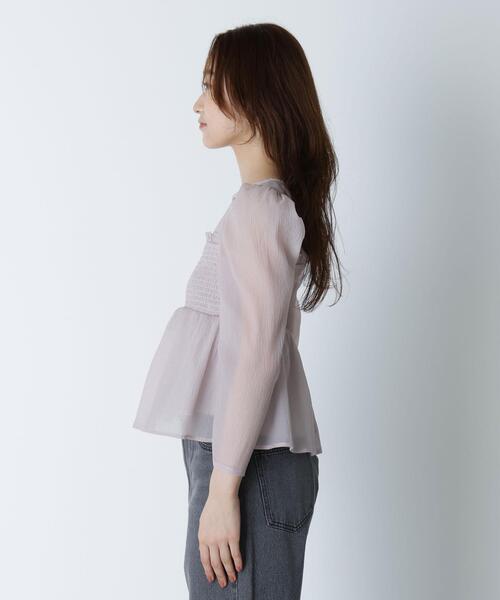 NATURAL BEAUTY BASIC（ナチュラルビューティーベーシック）の「◇ペプラムシャーリングブラウス（シャツ/ブラウス・レディース・ピンク/ダークブラウン/グレー・SMALL/MEDIUM）」の12枚目の写真