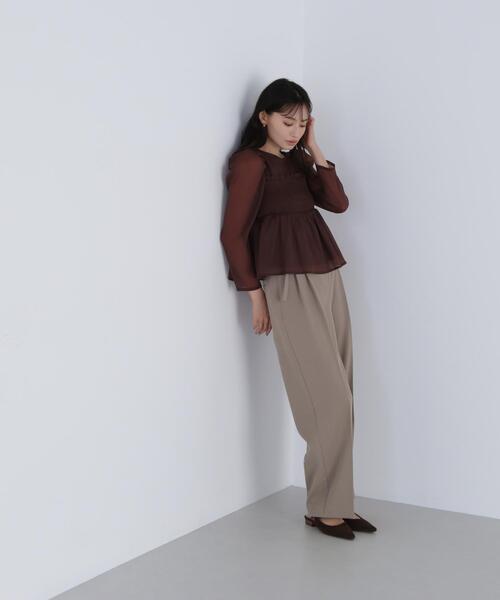 NATURAL BEAUTY BASIC（ナチュラルビューティーベーシック）の「◇ペプラムシャーリングブラウス（シャツ/ブラウス・レディース・ピンク/ダークブラウン/グレー・SMALL/MEDIUM）」の19枚目の写真