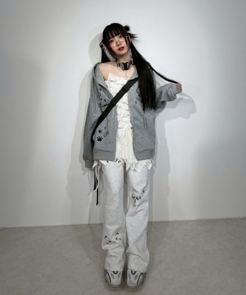 Never mind the XU / Chikashitsu+(ネバーマインド ザ エックスユー / チカシツプラス)の「【Nerd out XU】neko!! zip hoodie / 【ナードアウトエックスユー】キャットプリント猫耳ジップフーディ <着用動画あり>(パーカー・メンズ・グレー/ブラック・XL/M)」の15枚目の写真