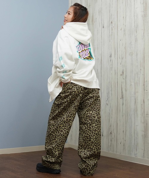 Dickies（ディッキーズ）の「Dickies/ディッキーズ ペインターパンツ ダブルニー チノパン 81461400（チノパンツ・レディース・カモフラージュ/ブラック/レオパード/ダークブラウン・L/M）」の11枚目の写真