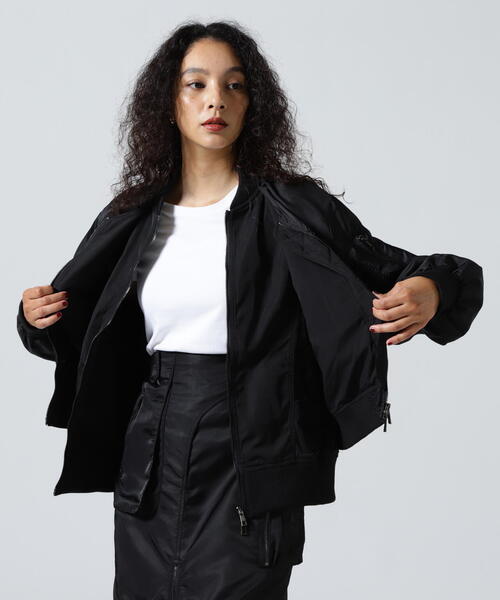 RISLEY リズレーレース ベージュブルゾン Risley（リズレー）の「ライナー付バイカラーブルゾン（ブルゾン