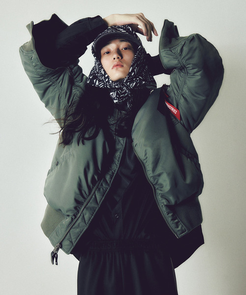 セール】【CONVERSE TOKYO × ALPHA INDUSTRIES】REVERSIBLE MA-1