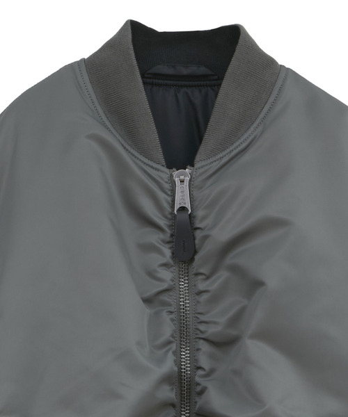 Alpha Industries(アルファインダストリーズ)の「【CONVERSE TOKYO × ALPHA INDUSTRIES】REVERSIBLE MA-1 BOMBER JACKET(MA-1・レディース・グレー・SMALL/MEDIUM)」の13枚目の写真