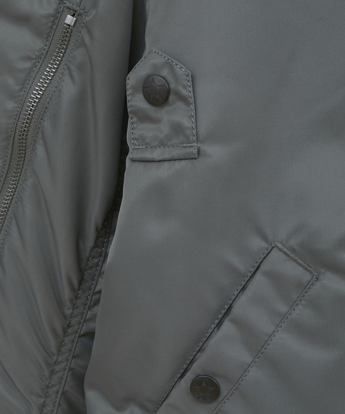 Alpha Industries(アルファインダストリーズ)の「【CONVERSE TOKYO × ALPHA INDUSTRIES】REVERSIBLE MA-1 BOMBER JACKET(MA-1・レディース・グレー・SMALL/MEDIUM)」の16枚目の写真