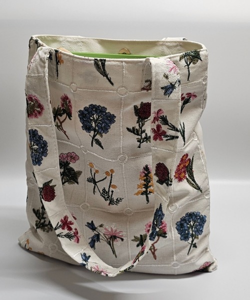 ANOTHER S（アナザーエス）の「花柄刺繍トートバッグ（トートバッグ・レディース・ホワイト/ブラック・FREE）」の12枚目の写真