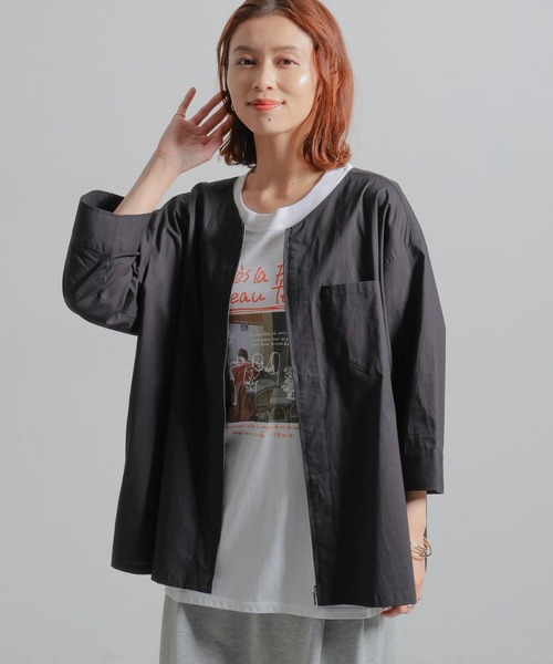 studio CLIP（スタディオクリップ）の「ノーカラーシャツブルゾン（ブルゾン・レディース・カーキ/ベージュ/ブラック・FREE）」の2枚目の写真