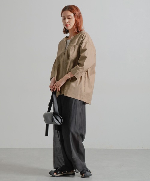 studio CLIP（スタディオクリップ）の「ノーカラーシャツブルゾン（ブルゾン・レディース・カーキ/ベージュ/ブラック・FREE）」の19枚目の写真