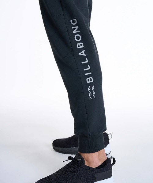 BILLABONG（ビラボン）の「BILLABONG メンズ WIDE JOGGER セットアップボトムス 【2025年秋冬モデル】/ビラボンセットアップ対応撥水加工サイドロゴプリントウエストゴムスウェットジョガーパンツ（スウェットパンツ・メンズ・グレー/サンドベージュ/ブラック・LARGE/MEDIUM/X-LARGE）」の7枚目の写真