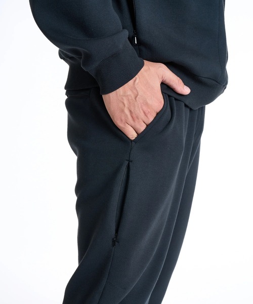 BILLABONG（ビラボン）の「BILLABONG メンズ WIDE JOGGER セットアップボトムス 【2025年秋冬モデル】/ビラボンセットアップ対応撥水加工サイドロゴプリントウエストゴムスウェットジョガーパンツ（スウェットパンツ・メンズ・グレー/サンドベージュ/ブラック・LARGE/MEDIUM/X-LARGE）」の8枚目の写真