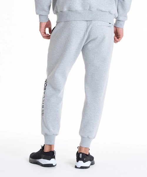 BILLABONG（ビラボン）の「BILLABONG メンズ WIDE JOGGER セットアップボトムス 【2025年秋冬モデル】/ビラボンセットアップ対応撥水加工サイドロゴプリントウエストゴムスウェットジョガーパンツ（スウェットパンツ・メンズ・グレー/サンドベージュ/ブラック・LARGE/MEDIUM/X-LARGE）」の12枚目の写真