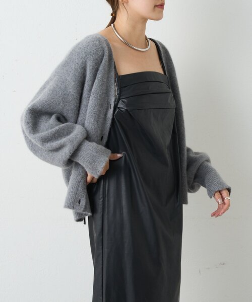 SHENERY（シーナリー）の「レザーキャミワンピース（ワンピース・レディース・ブラック・36/38）」の19枚目の写真