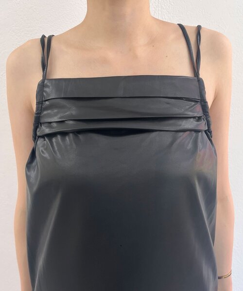 SHENERY（シーナリー）の「レザーキャミワンピース（ワンピース・レディース・ブラック・36/38）」の22枚目の写真