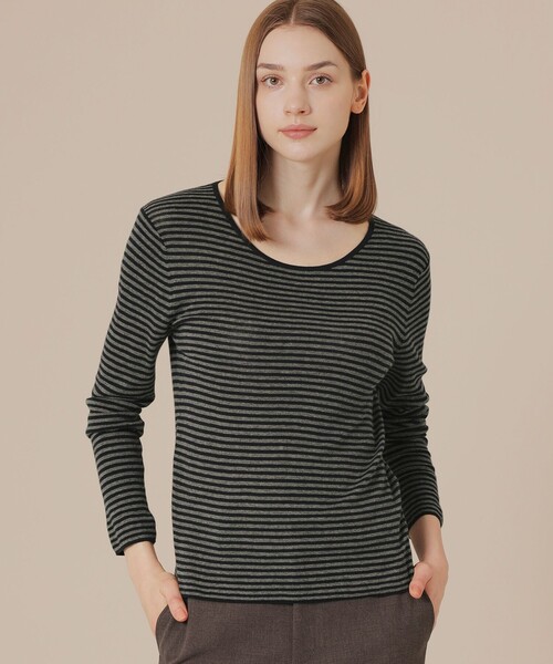 MACKINTOSH LONDON(マッキントッシュ ロンドン)の「【SUPER FINE LAB.】メルテッドサウラコットンクルーネックプルオーバー(ニット/セーター・レディース・ブラック/ネイビー/チャコールグレー/オフホワイト・38)」の4枚目の写真