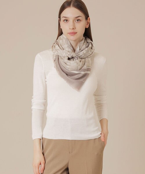 MACKINTOSH LONDON(マッキントッシュ ロンドン)の「【SUPER FINE LAB.】メルテッドサウラコットンクルーネックプルオーバー(ニット/セーター・レディース・ブラック/ネイビー/チャコールグレー/オフホワイト・38)」の5枚目の写真