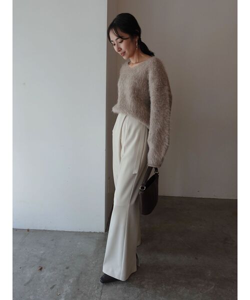 LAGUNAMOON（ラグナムーン）の「ウエストアシンメトリーセミフレアパンツ（その他パンツ・レディース・チャコールグレー/アイボリー・SMALL/MEDIUM）」の5枚目の写真