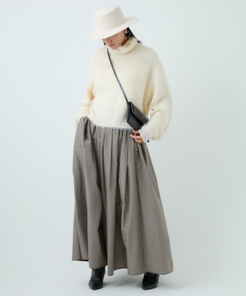 Chaos（カオス）の「Chaos(カオス)/シルファータートルニット（ニット/セーター・レディース・アイボリー/ミント・FREE）」の5枚目の写真