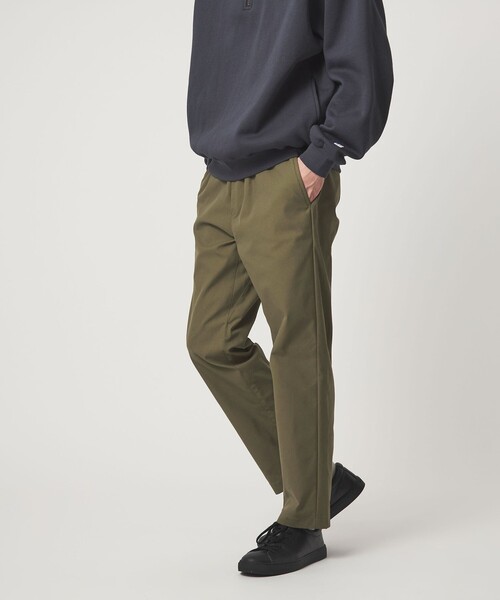 green label relaxing（グリーンレーベルリラクシング）の「【WEB限定】ポリエステル ツイル クイックベルト R2 イージーパンツ -ストレッチ-（その他パンツ・メンズ・ベージュ/オリーブ/ブラック・L/XL/S/M）」の3枚目の写真