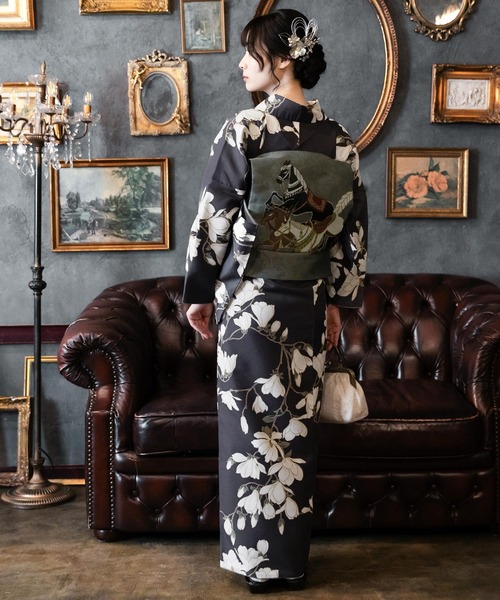 kimonomachi（キモノマチ）の「レディース 洗える着物 単品 袷着物 M/L サイズ　KIMONOMACHI オリジナル　銀木犀 白木蓮 アラベスク南天 牡丹 着物単品　小紋（着物・レディース・ラベンダー/グレイッシュベージュ/ブラック/ブラック系/キナリ/ダークブラウン/チャコールグレー/モーブ系・L/M）」の19枚目の写真