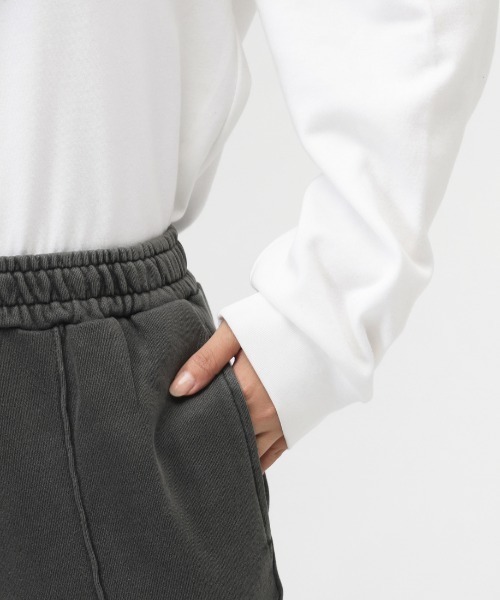NEW ERA（ニューエラ）の「ニューエラ  WS SWEAT PANTS GARMENT DYE CHA（スウェットパンツ・レディース・チャコールグレー・S/M）」の4枚目の写真